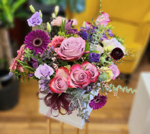 Load image into Gallery viewer, Florist Choice