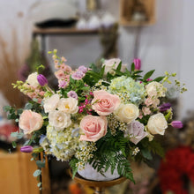 Load image into Gallery viewer, Florist Choice