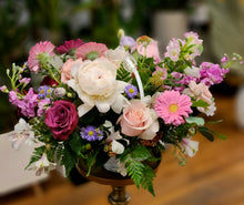 Load image into Gallery viewer, Florist Choice