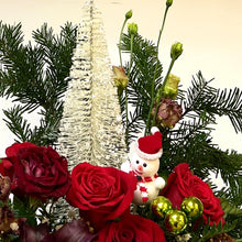 Load image into Gallery viewer, Smooch around the Tree