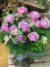 Load image into Gallery viewer, Variety Colored Roses - 60 cm Super Premium