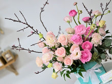 Load image into Gallery viewer, Brunch at Tiffany's
