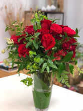 Load image into Gallery viewer, Red Roses - 60 cm Super Premium
